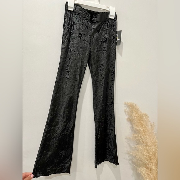Art Class• Target Girls Velvet Black Pants Leggings Flare Lettuce Hem NWT M 7/8 - Picture 4 of 9